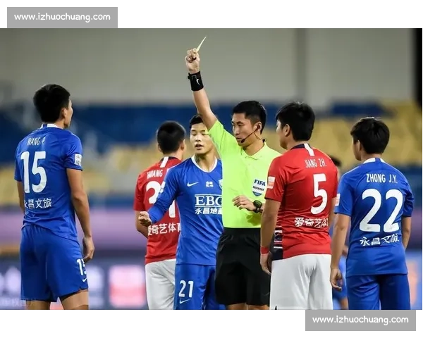 角球判罚争议引发比赛走势变化与裁判尺度讨论升级舆论焦点与规则理解